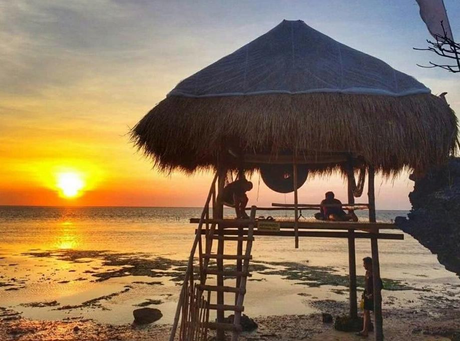 Birdland Beach Club Bolinao Kültér fotó